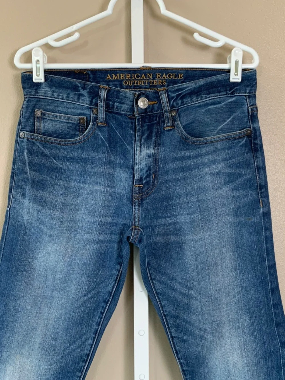 American Eagle Distressed Wash Slim Jeans